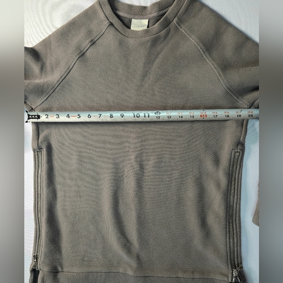 EUC Grey Varley Manning Sweatshirt Size Small - Picture 3 of 7